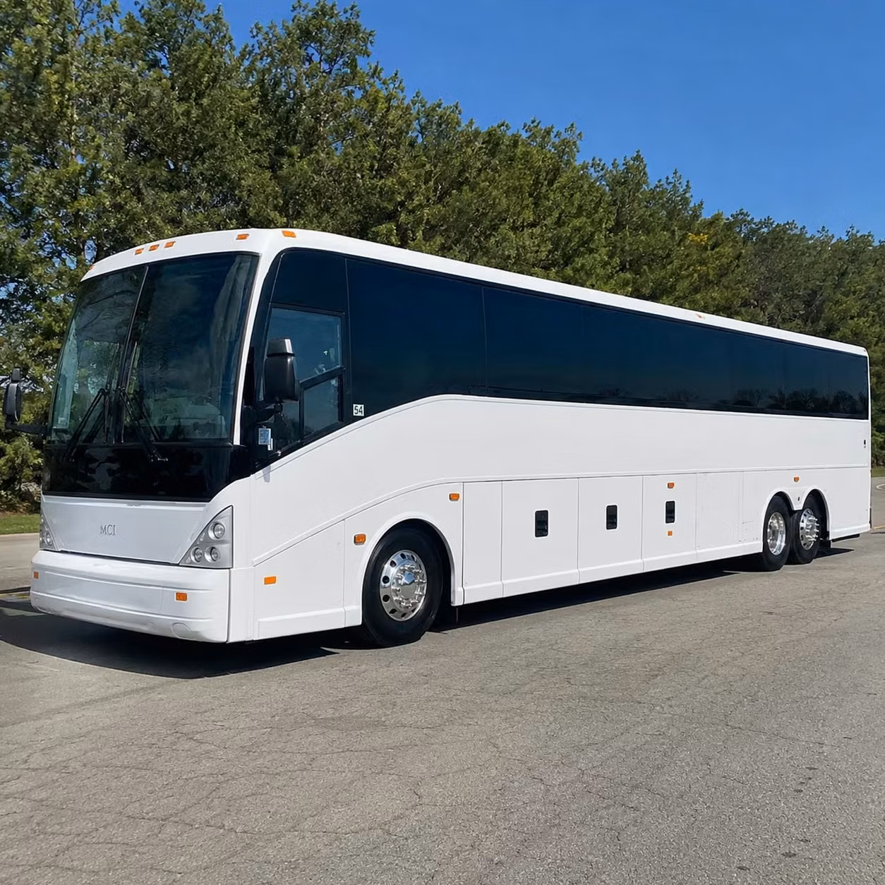 bus rentals for mobile proms homecomings